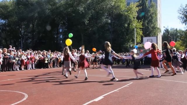 День знаний 1 сентября в Твери. Школа №40