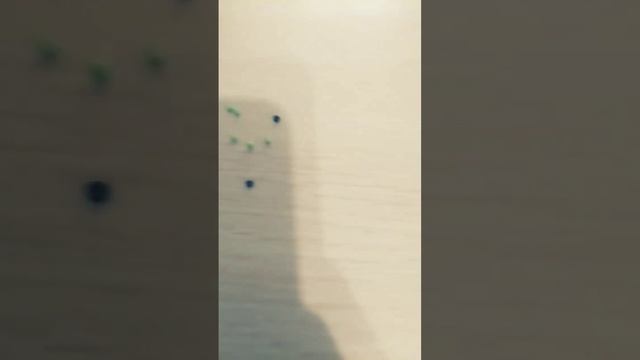 сплёл лягушку из бисера смотреть онлайн