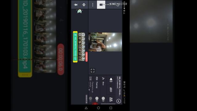 Как вставить музыку в сломо смотреть онлайн