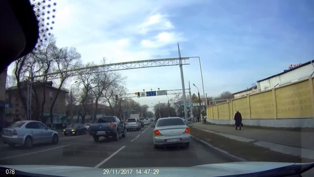 803PYA05, г.Алматы, пр.Суюнбая-Хмельницкого, ул.Шолохова-Акан Серы, 29.11.2017г смотреть онлайн