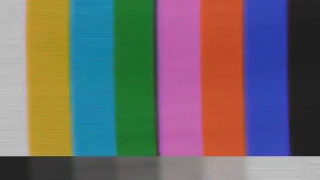 ДЕВУШКА ВПЕРВЫЕ собирает ПК - ОНА ничего не СЛОМАЛА??? смотреть онлайн