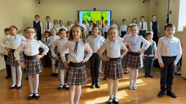 "Все улыбки, мама, тебе!" смотреть онлайн