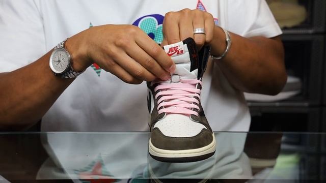 HOW TO LACE AIR JORDAN 1 LACING TUTORIAL #airjordan1 #tutorial #travisscott смотреть онлайн
