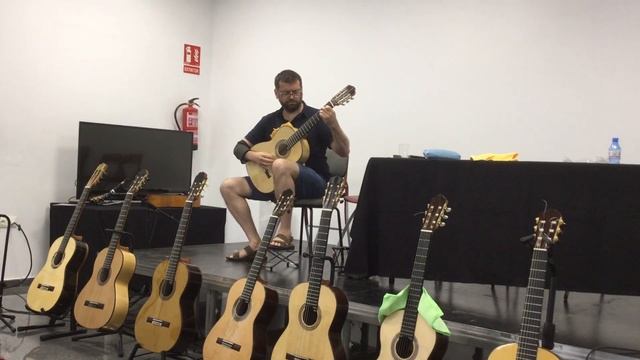 Guitarra española de flamenco, luthier Óscar Muñoz смотреть онлайн