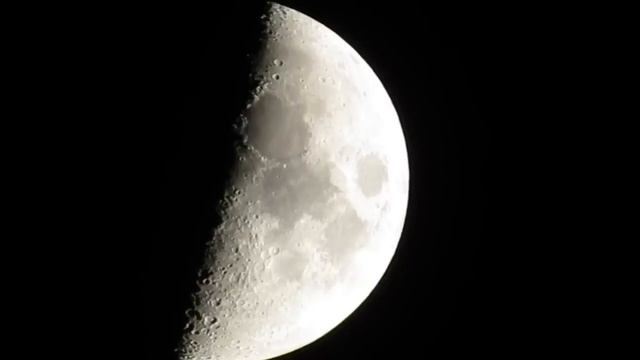 Canon Powershot SX520 HS Zoom Test On The Moon смотреть онлайн