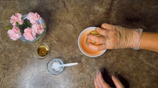 Омолаживающая томатная маска для комбинированной и жирной кожи. смотреть онлайн