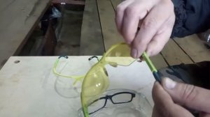 Обзор защитных очков с диоптриями