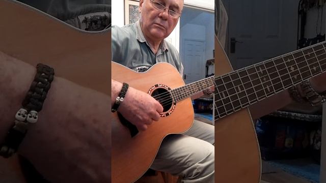 Selling my Crafter guitar. смотреть онлайн