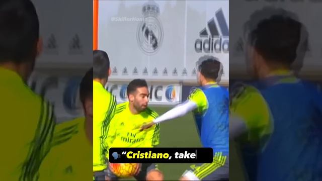 Football Players Play Basketball😳😂🏀 смотреть онлайн