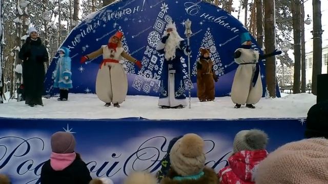 #НЕФТЕКАМСК/ДЕД МОРОЗ ПРОЩАЕТСЯ И УЕЗЖАЕТ НА СНЕГОХОДЕ БУРАН В СВОИ АППАРТАМЕНТЫ ДО ДЕКАБРЯ! смотреть онлайн