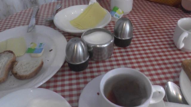 МАЛЬТА: Завтрак в отеле за 58 евро в городе Слима... Malta Sliema смотреть онлайн