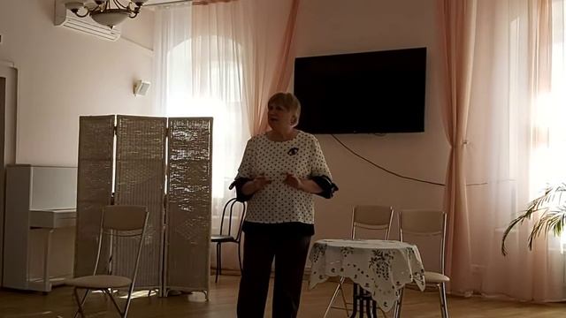 Ахматова Звенела музыка в саду смотреть онлайн