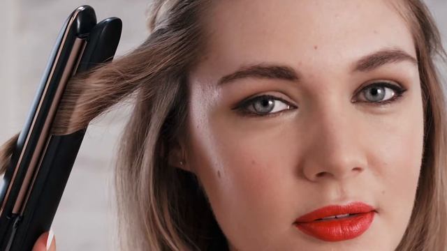 Как создать локоны с помощью выпрямителя Remington ProLuxe Midnight Edition смотреть онлайн