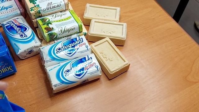 разбираю коробку со старым сухим мылом смотреть онлайн