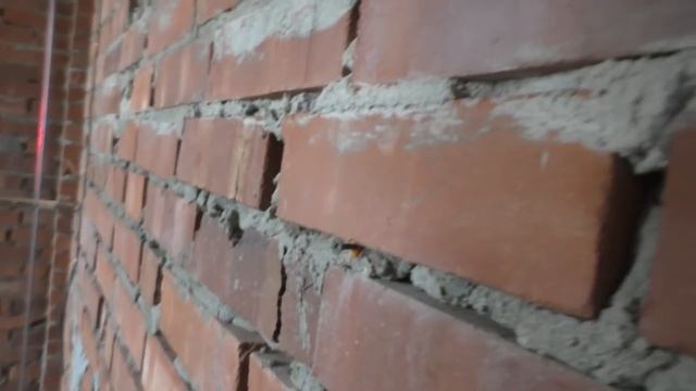 Как установить маяки на стену с помощью лазерного уровня. смотреть онлайн