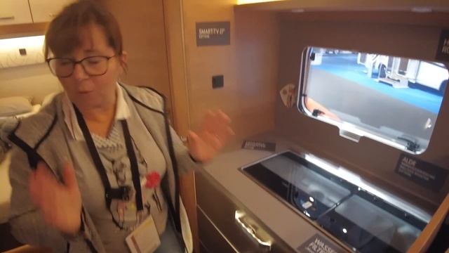 Weinsberg CaraLoft Ford 650 MF - CMT 23 - Camper für Paare - französisches Bett - tolles Raumgefühl смотреть онлайн