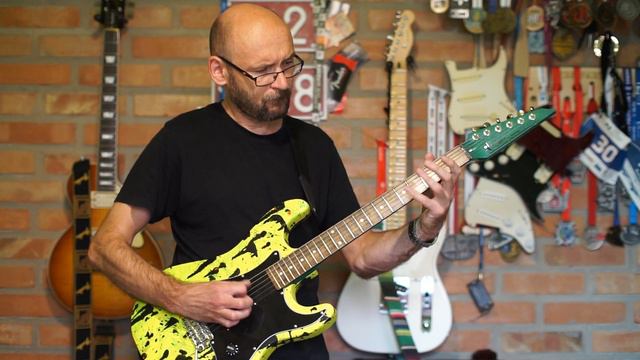 Ibanez Axis AH1 - demo смотреть онлайн
