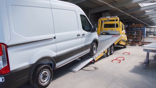 ALGEMA Blitzlader 2 auf Mercedes Benz Sprinter 419 смотреть онлайн