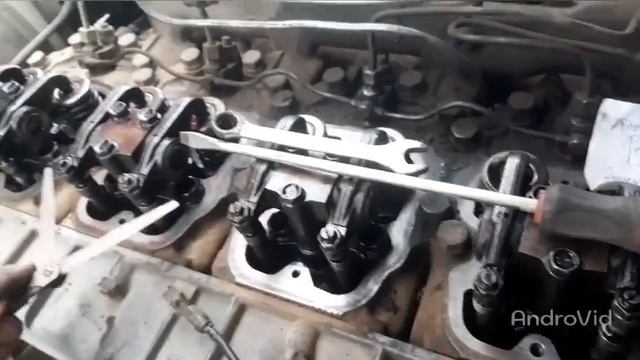Регулировка клапанов на моторе TD 122. Volvo f12. смотреть онлайн