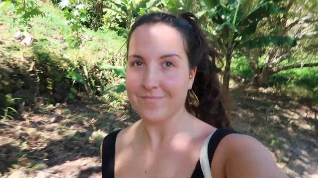 Simple Moments from A Yoga Teacher Training on Lake Atitlan, Guatemala смотреть онлайн