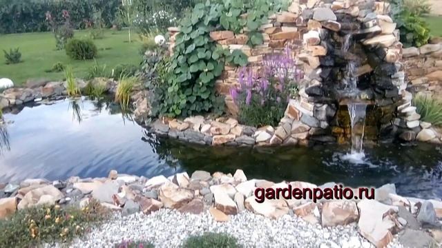 Гарденпатио водопад с прудиком и многоуровневой клумбой. gardenpatio.ru смотреть онлайн