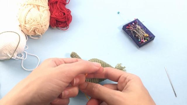 Mini Grinch Crochet Christmas ornament PART 2 смотреть онлайн