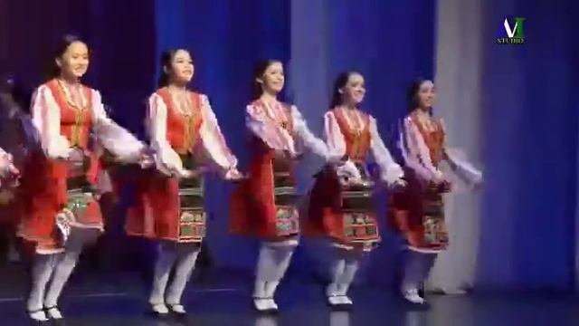 Образцовый хореографический ансамбль «Оскон» "Болгарский танец" смотреть онлайн