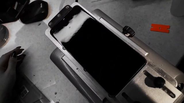 Как не переплачивать на ремонте дисплея Samsung GALAXY S20? смотреть онлайн