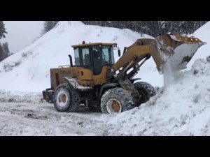 Отзыв о фронтальном погрузчике SDLG LG946L