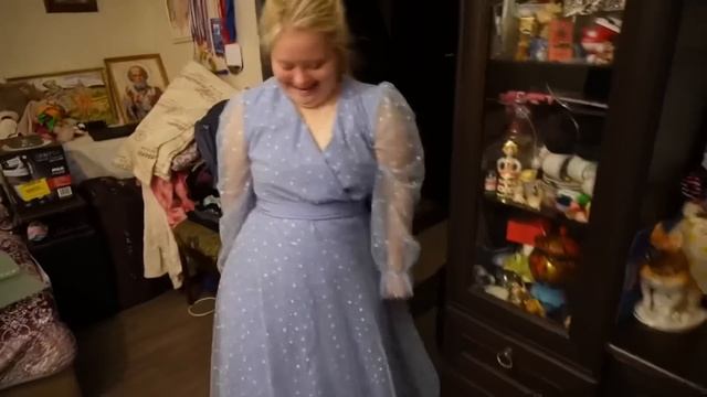 «Солнечная» распаковка | Самая большая посылка | Предложение?? смотреть онлайн