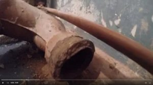 Замена старой чугунной канализации на пластиковую в квартире между кухней и туалетом!