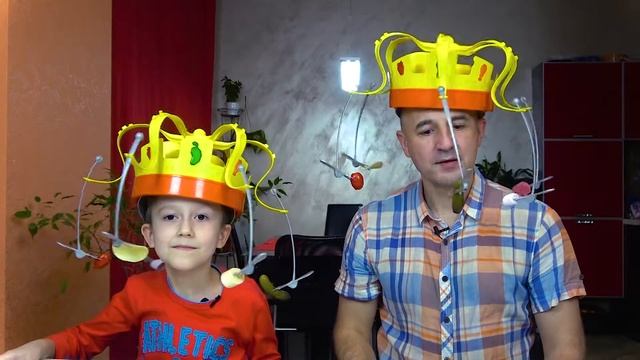 Что придумал папа? Челлендж Поймай еду если сможешь! Сумасшедшая корона на MAVL Family смотреть онлайн
