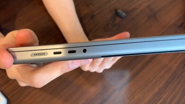 MacBook Pro M1 Max 16" Unboxing: Primeiras impressões do notebook mais TOP do site da Apple! смотреть онлайн