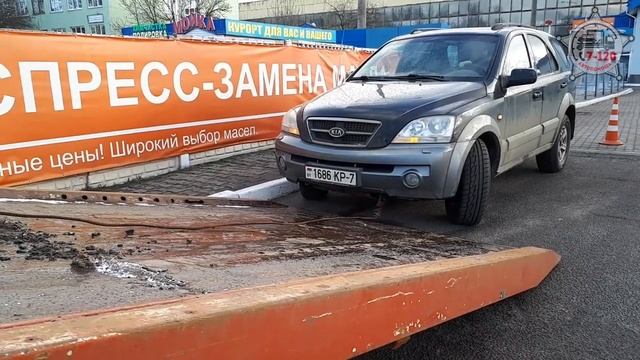 Эвакуатор с гидроплатформой - просто и удобно! /// Hydraulic platform tow truck. смотреть онлайн