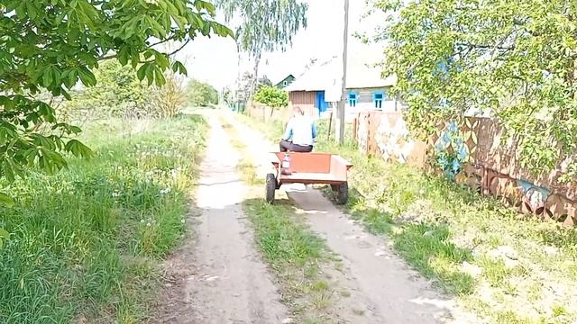 На хуторе у Якова. Обкатываем мотоблок 1990 года Мтз смотреть онлайн