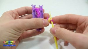 Кольцо из резинок Loom Bands с бусинкой на рогатке без станка