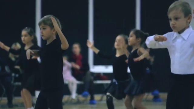 Детские спортивно-бальные танцы. смотреть онлайн