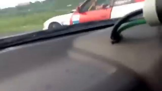 Drift . Nissan Silvia S 13 VK 56 DE vs Nissan Skyline R 34 2 JZ смотреть онлайн