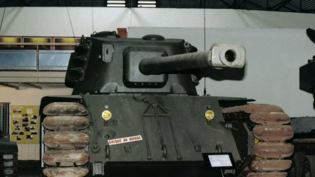 Танковый музей Сомюр Франция смотреть онлайн