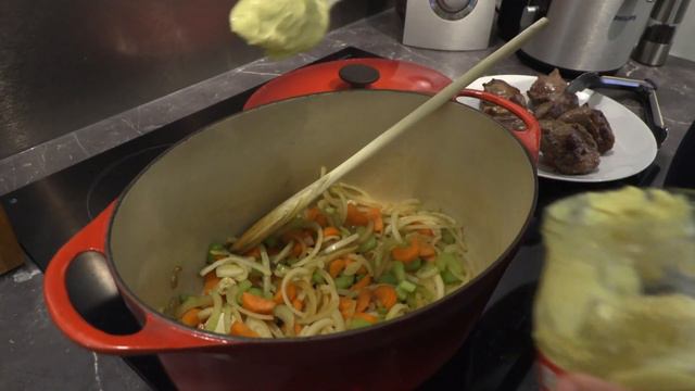 JOUES de PORC SAUCE MOUTARDE (Tous en cuisine avec Seb) смотреть онлайн