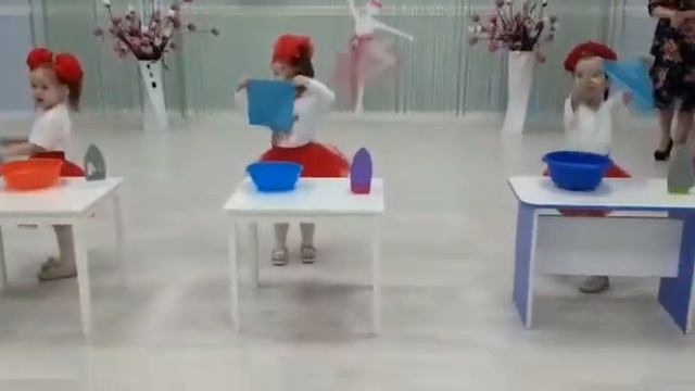 8-Марта Мамины помощницы смотреть онлайн