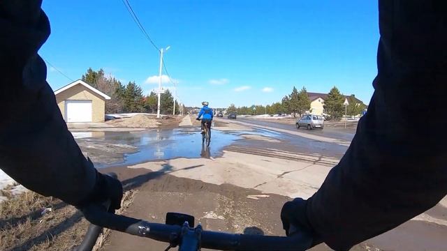 Gravel Bike GT Grade Comp/ Велопоездка по городу - селу смотреть онлайн