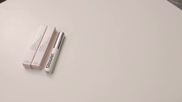 Неэстетичная распаковка косметики NYX и Glossier или почему нужно наступать на горло своей жабе смотреть онлайн