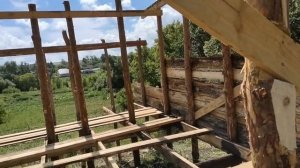 Строю сарай на столбах на своём новом участке в деревне
