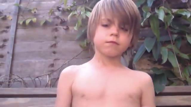 Beautiful Body - Jake Lloyd смотреть онлайн