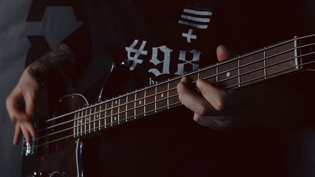 A Day To Remember - Re-Entry ft. Mark Hoppus Bass Cover With Tabs