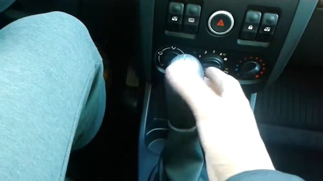 Видео: Как правильно включить вторую передачу в ЛАДА ЛАРГУС? смотреть онлайн