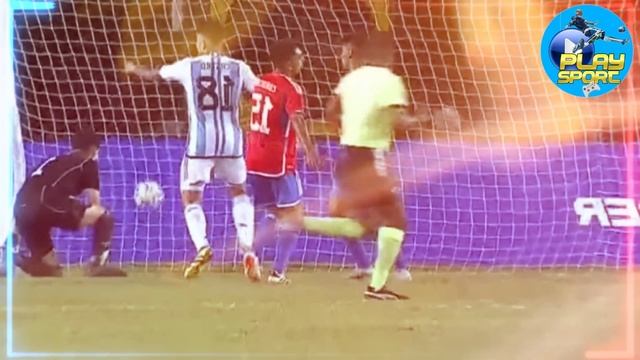 NARRADORES CHILENOS LLORAN EN VIVO TRAS SER GOLEADOS por ARGENTINA 5-0 ¡NOS BAILARON! смотреть онлайн