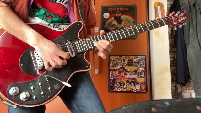 -Too Much Love Will Kill You- Guitar Solo смотреть онлайн