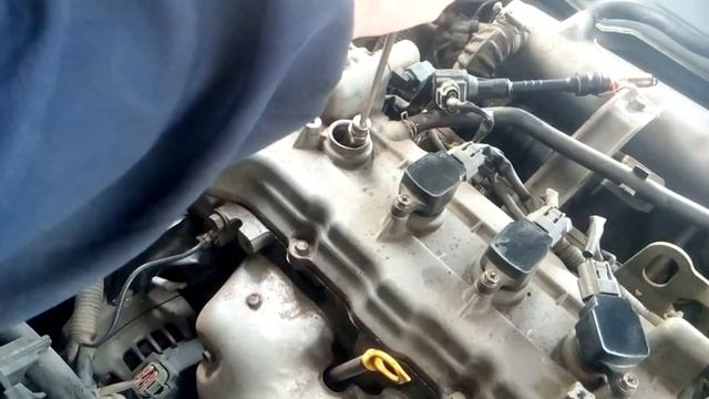 КАК ВЫКРУТИТЬ СЛОМАННУЮ СВЕЧУ? HOW TO CUT THE BROKEN CANDLE? смотреть онлайн